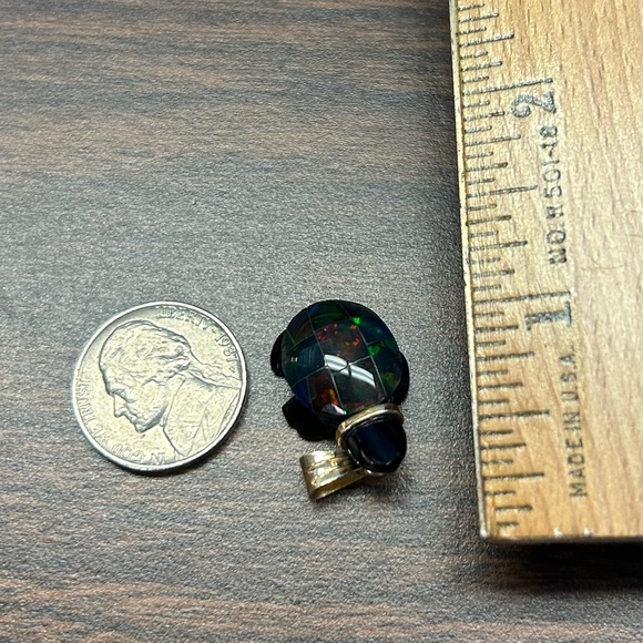 14K yellow gold natural opal & obsidian Turtle Pendant no scrap 3.8grams